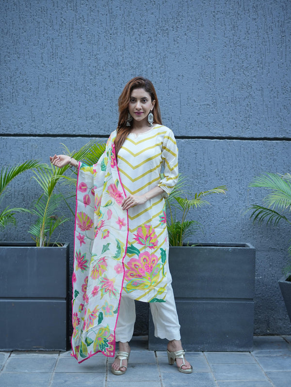 Off White Muslin Dupatta Set