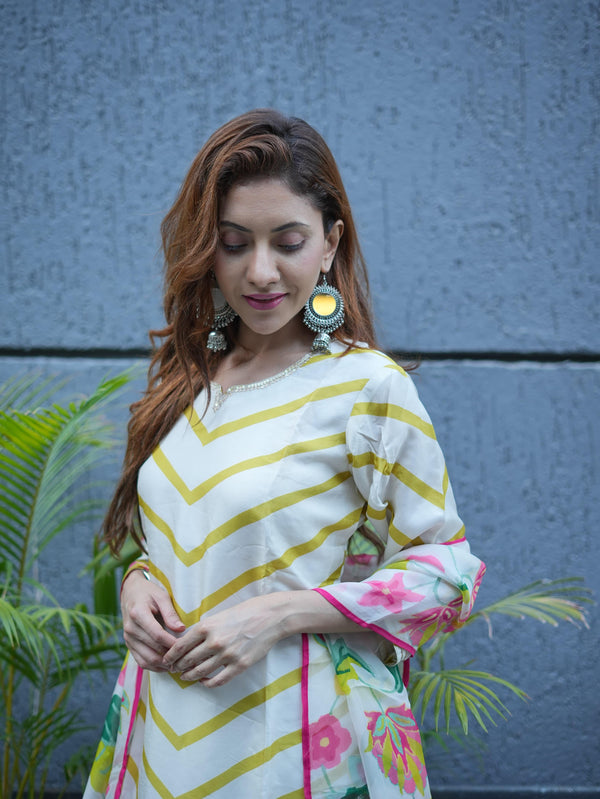 Off White Muslin Dupatta Set