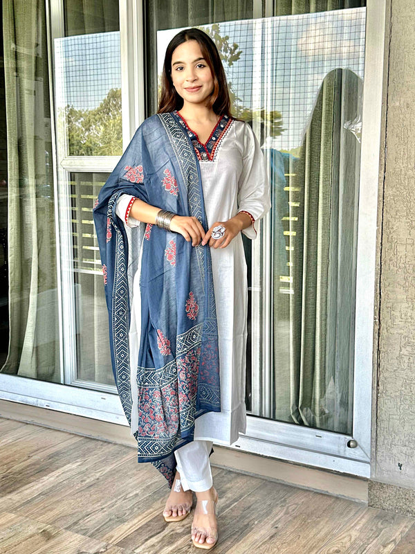 White Cotton Dupatta Set