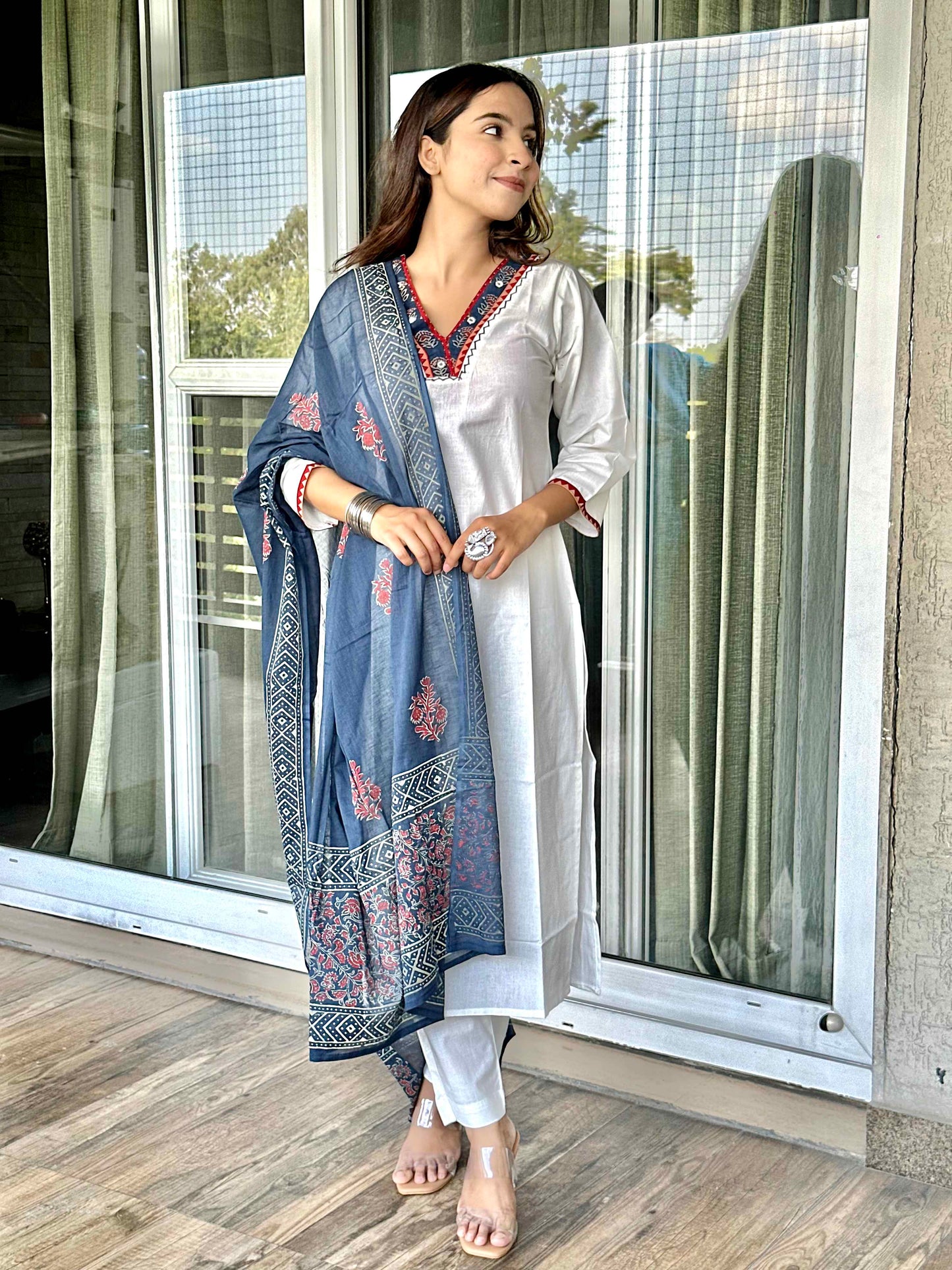 White Cotton Dupatta Set