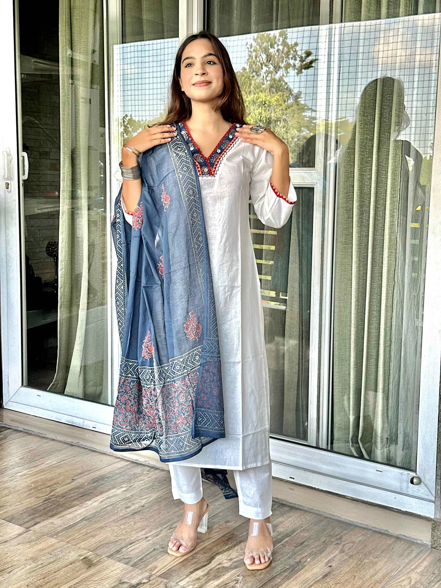 White Cotton Dupatta Set