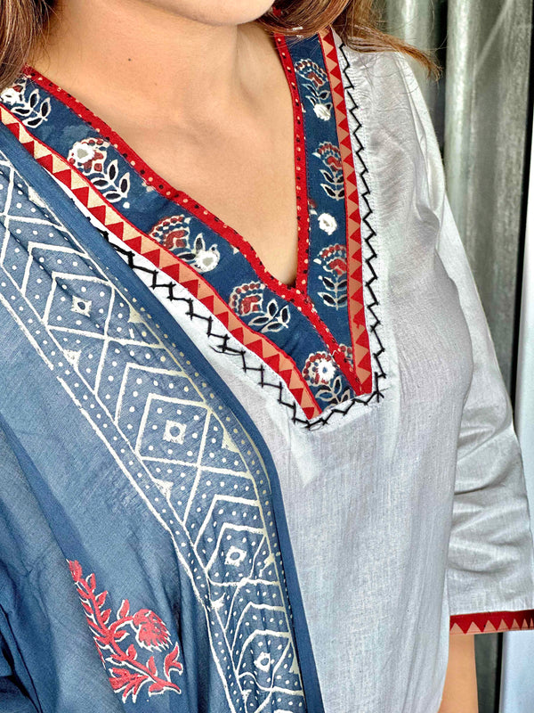 White Cotton Dupatta Set