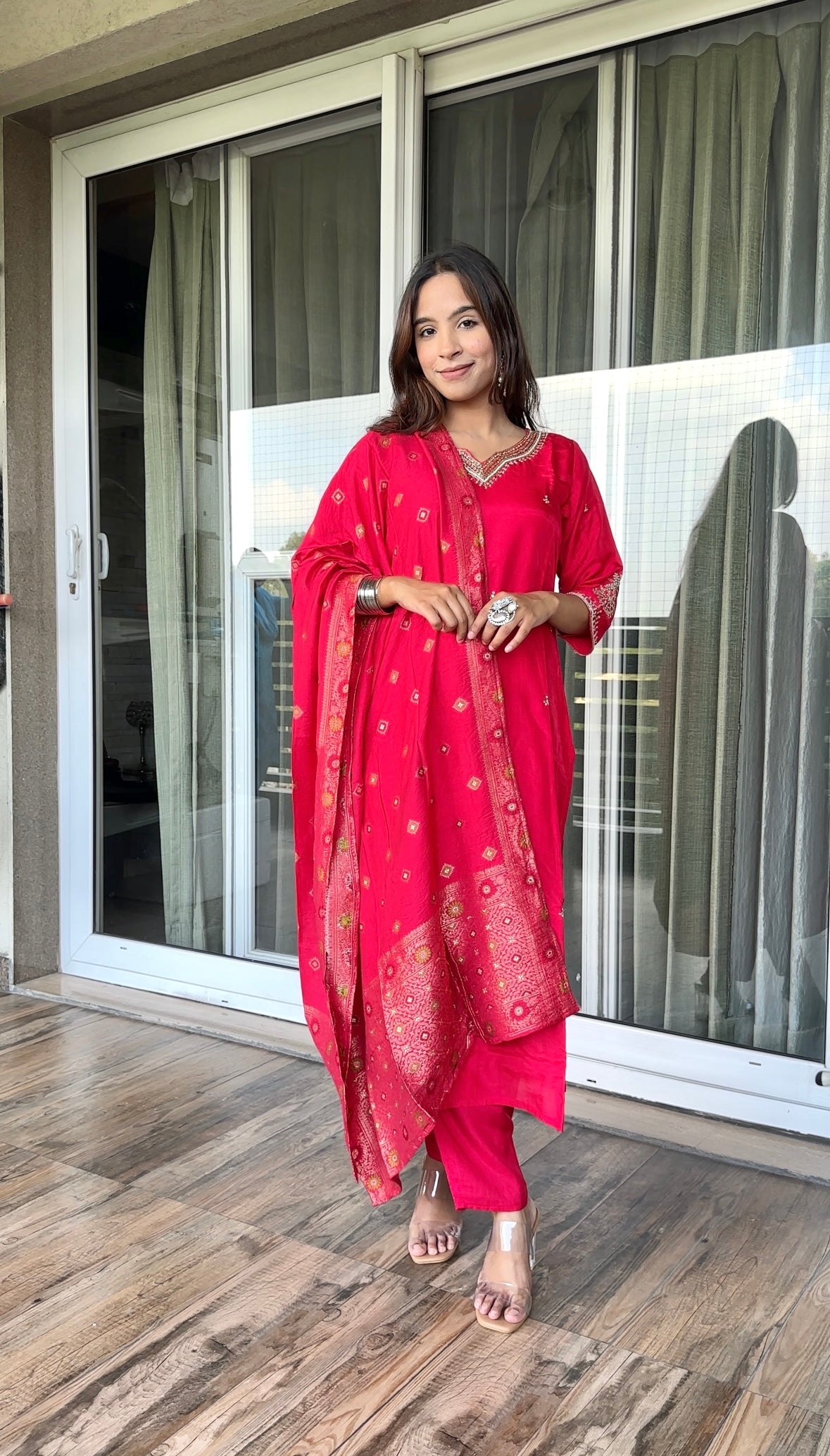 Red Dola Silk Dupatta set
