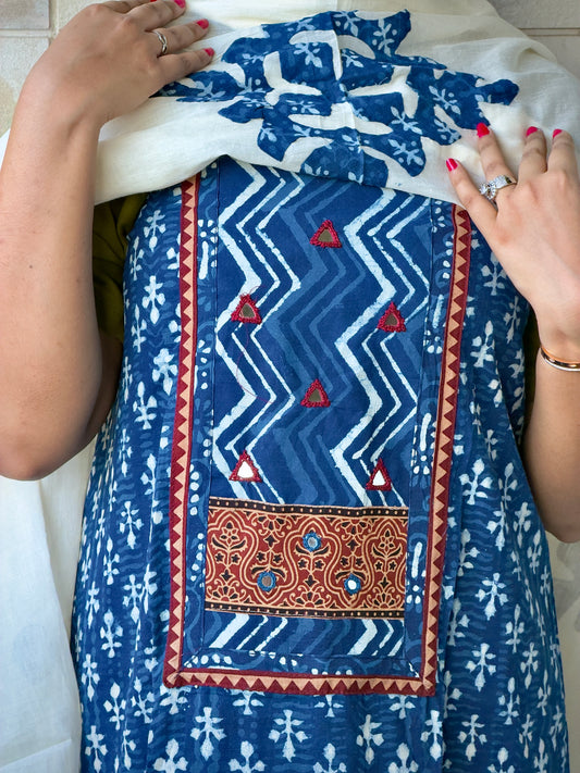 Indigo Unstiched Suit Set 2