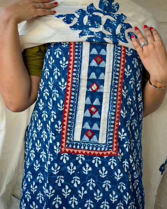 Indigo Unstiched Suit Set 3