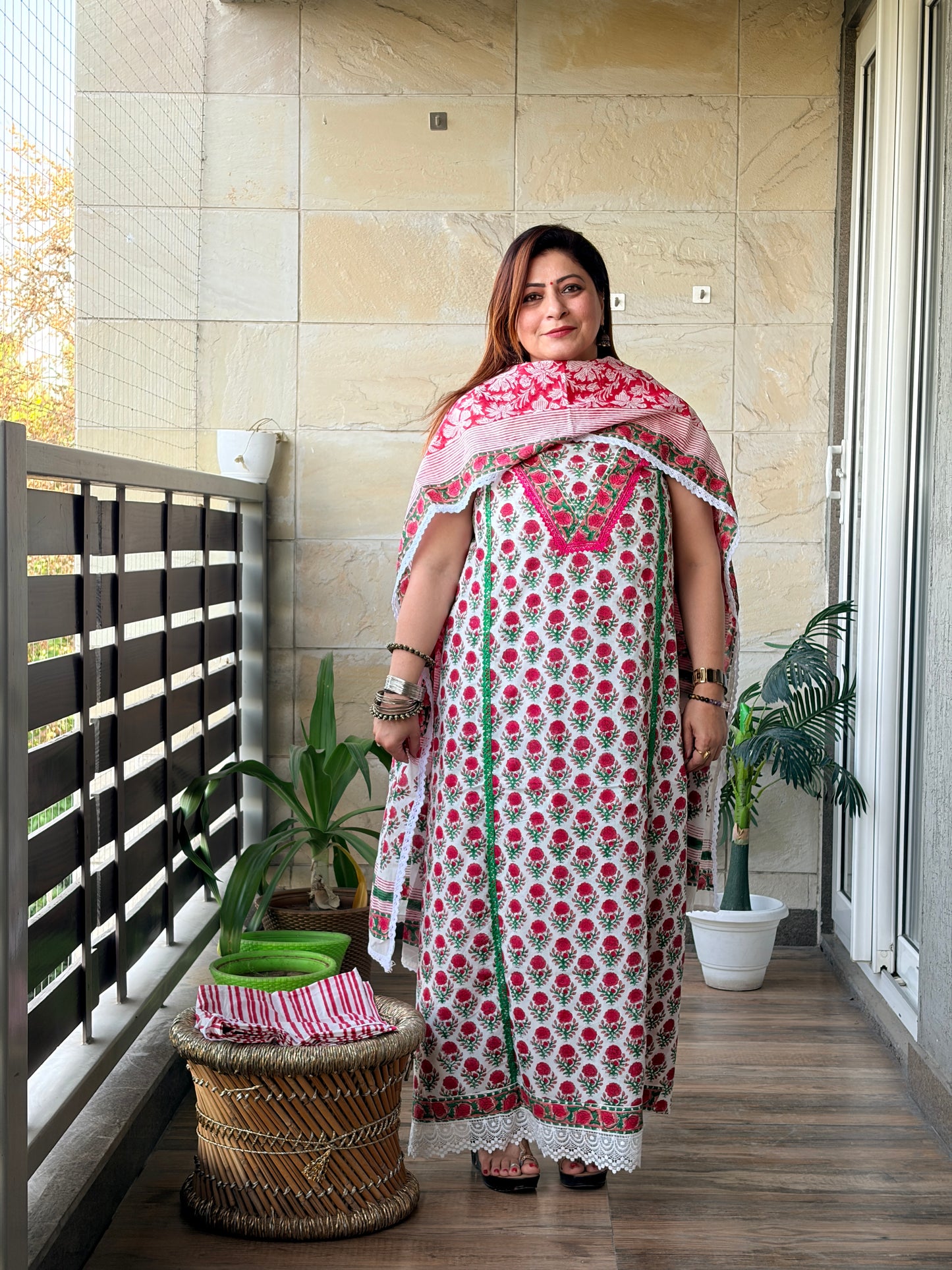 Pink Floral Handblock Unstiched Suit Set