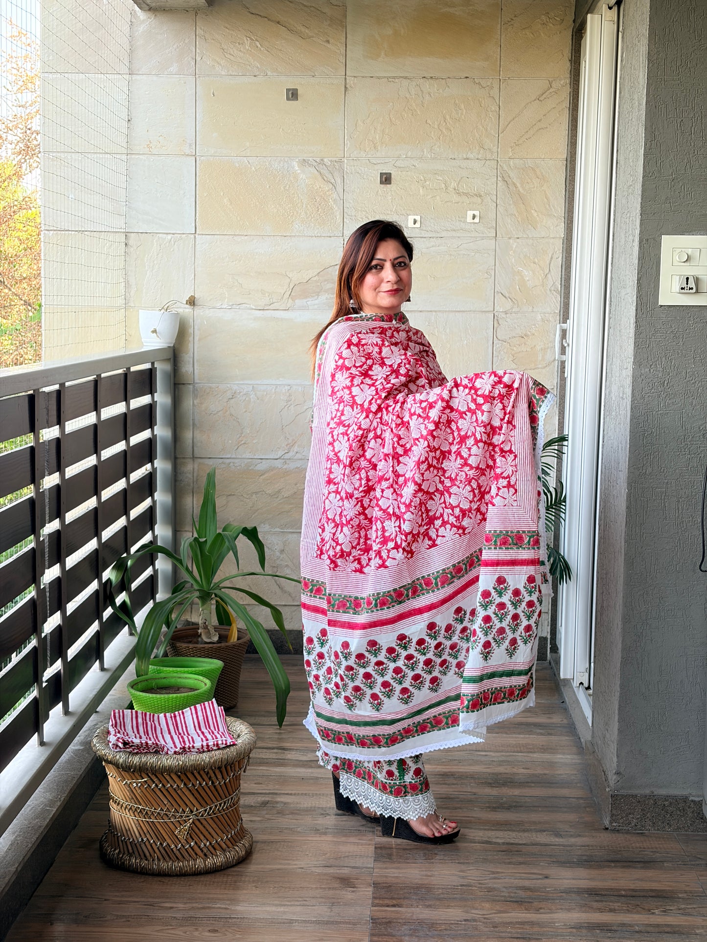Pink Floral Handblock Unstiched Suit Set