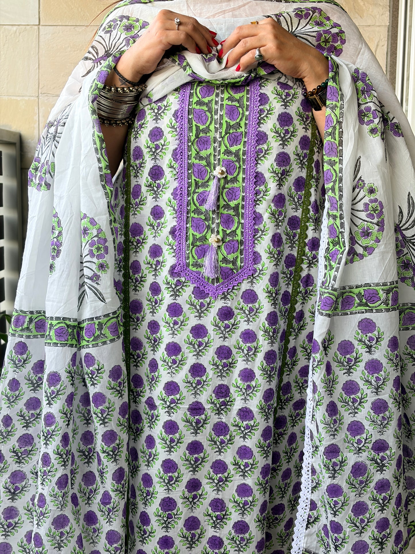 White Floral Handblock Unstiched Suit Set