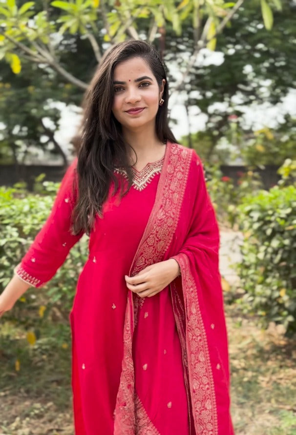 Red Dola Silk Kurta Pant with  Banarasi Dupatta