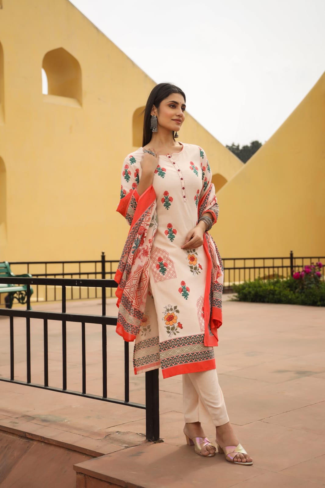 Off White Flex cotton Dupatta Pant Set