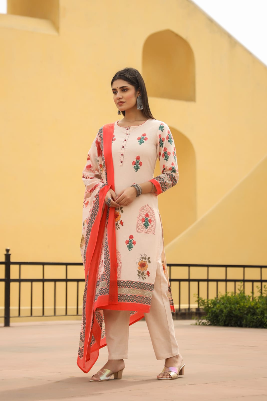 Off White Flex cotton Dupatta Pant Set